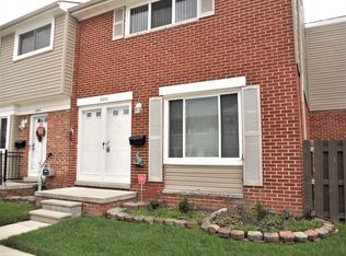 8202 Hettenberger Ave, Warren, MI 48093