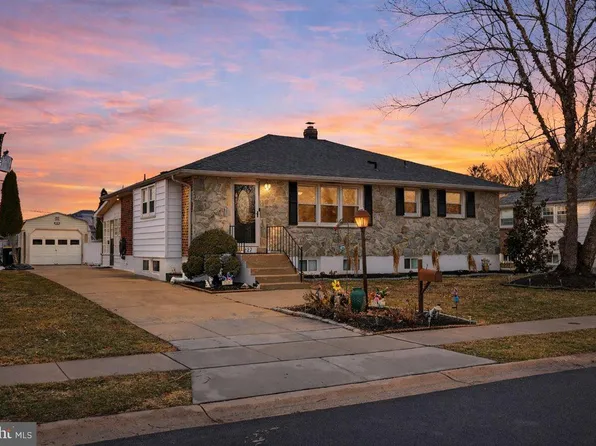 227 Paynter Dr, Wilmington, DE 19804