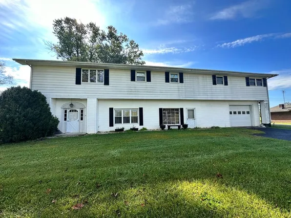 37242-37242 Lee Hwy, Glade Spring, VA 24340