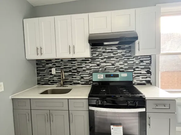 37 Sherman Avenue image 2 of 5