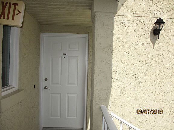 4th image of 1614 SE Green Acres Cir APT O201