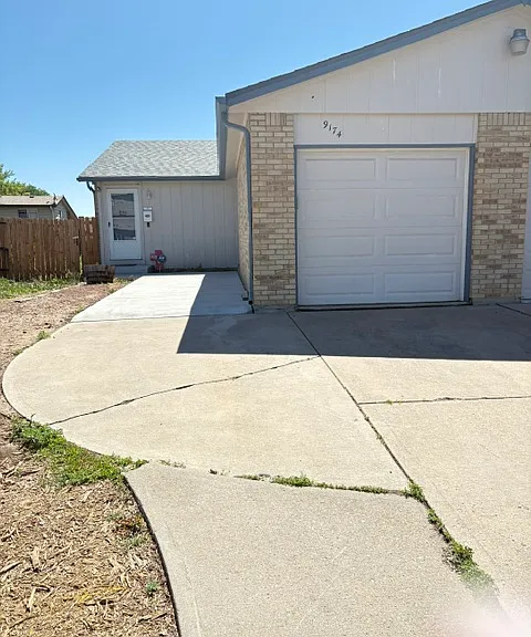 9174 Perry St — Photo 1