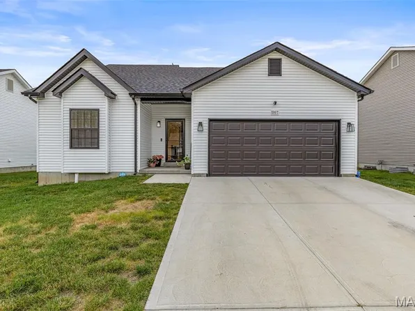 1167 Stone Henge Ct, Pevely, MO 63070