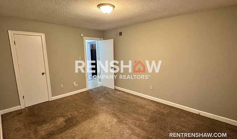 3228 S Mendenhall Rd #2B — Photo 8