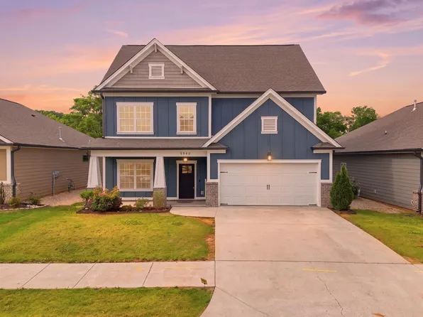 5942 Amber Valley Ln, Hixson, TN 37343