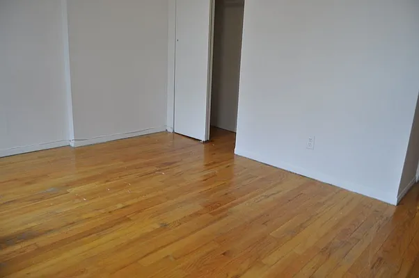 Rented by Sky Management | media 38