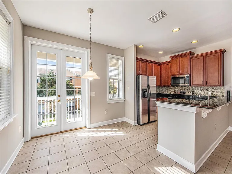6810 S Kissimmee St — Photo 16