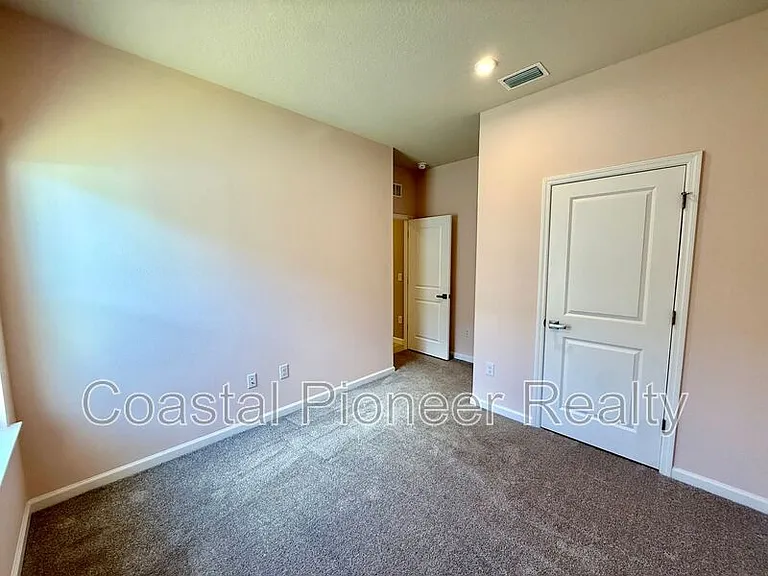 2467 White Ladyfish Rd — Photo 24