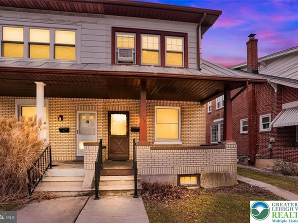 228 S Richmond St, Fleetwood, PA 19522