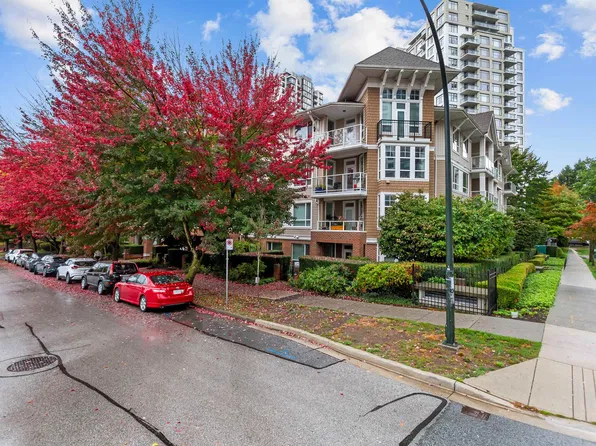 3651 Foster Ave #408, Vancouver, BC V5R 0A2