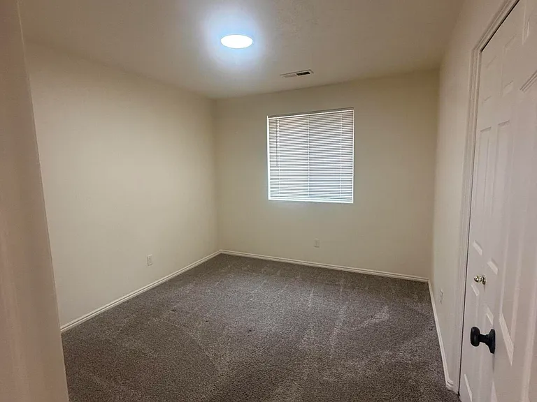 1157 N 1340 West Cir — Photo 12