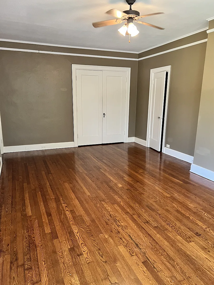 large living room - 804 N 9th St #7