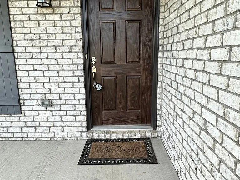 436 Lucy Cir — Photo 6