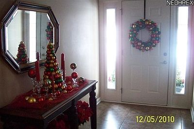 3rd image of 180 Concord Dr