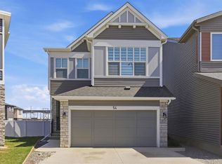 54 S Belmont Mnr SW, Calgary, AB T2X 5E4