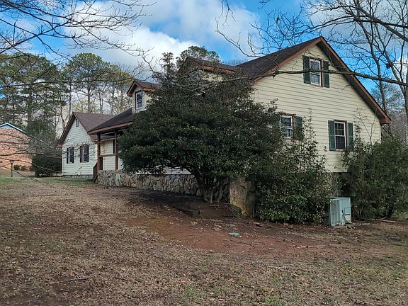 2nd image of 121 Kennesaw Dr