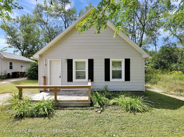 319 Brynford Ave, Lansing, MI 48917