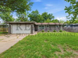 730 N Chipper Ln, Wichita, KS 67212