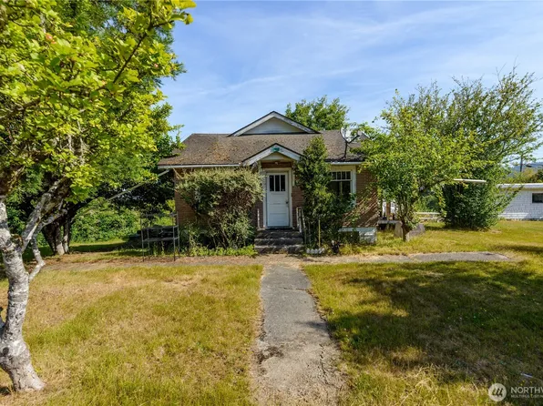 110 8th Street #122, Clallam Bay, WA 98326