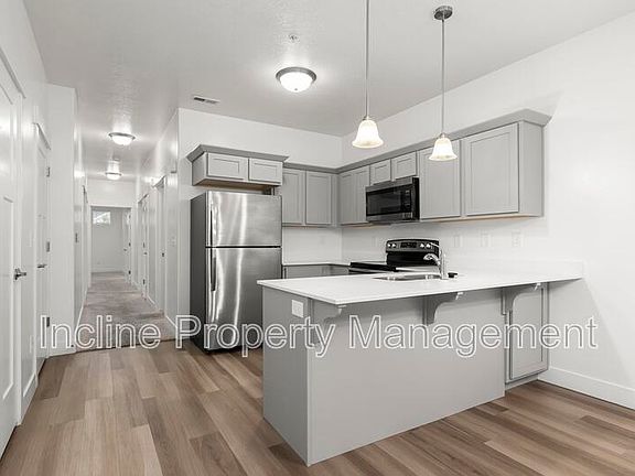 5th image of 750 N 260 W