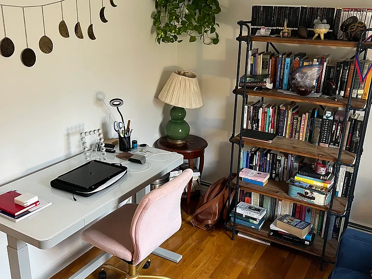 4 Aldersey St #16 — Photo 4