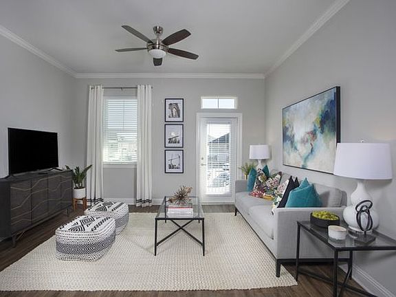 5th image of 520 Myrtle Dr #3205
