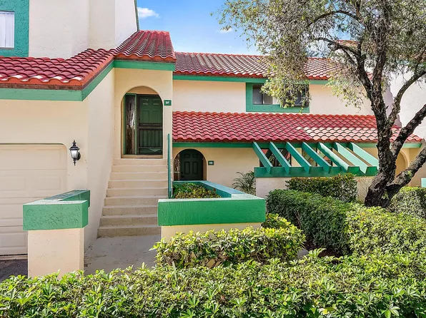 9 Lexington Lane E #B, Palm Beach Gardens, FL 33418