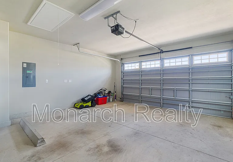1689 SW 71st Cir — Photo 31