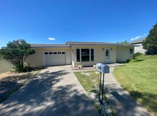 517 N 2nd St, Livingston, MT 59047