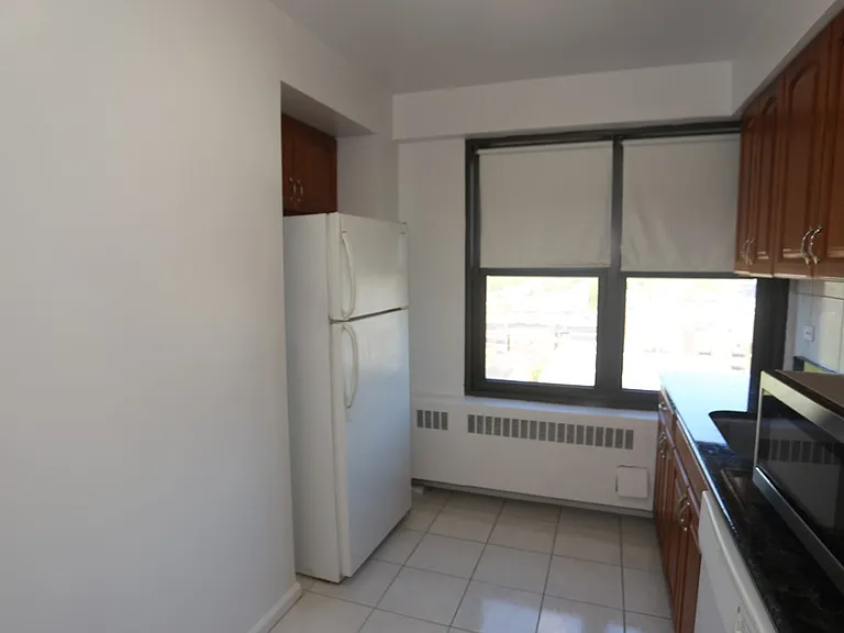 6118 N Sheridan Rd #8021 — Photo 4