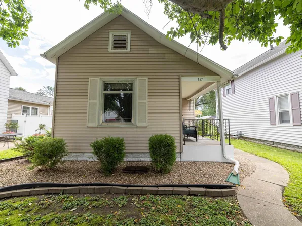 617 S 22nd St, Quincy, IL 62301
