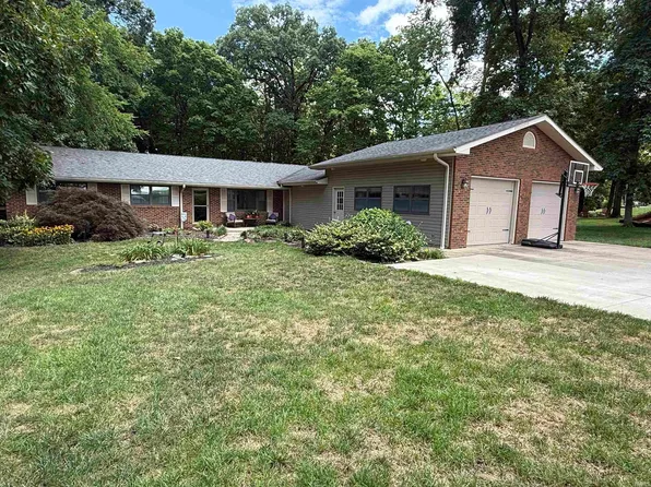 11684 Huckleberry Rd, Lawrenceville, IL 62439