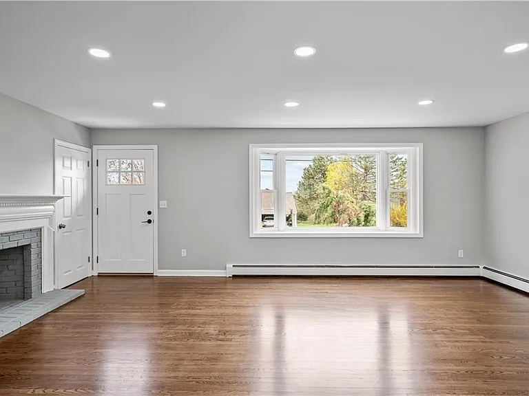 51 Arrowhead Ln — Photo 6