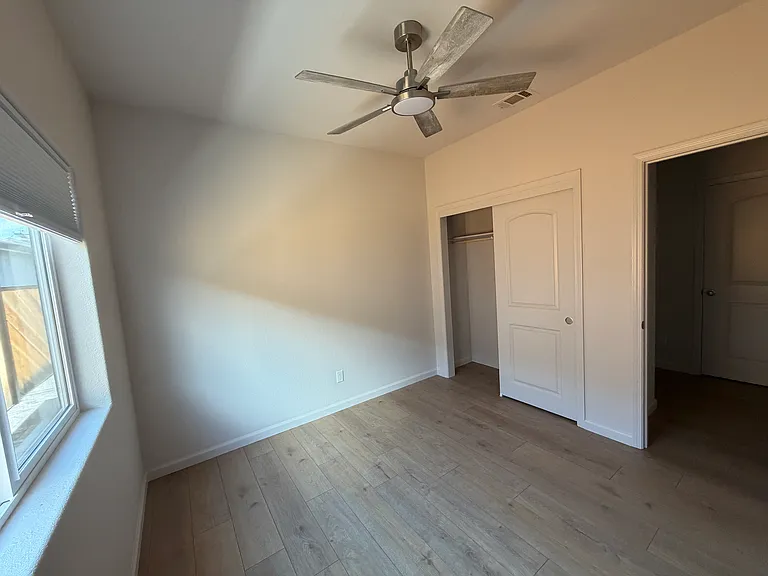 700 N Loma Dr — Photo 7