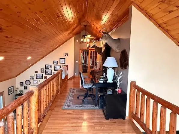 6304 Interlocken Rd, Hazelhurst, WI 54531