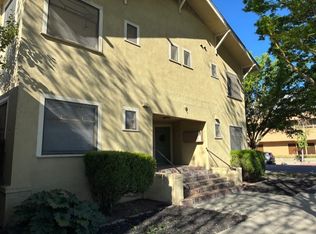 1133 13th St APT B, Modesto, CA 95354