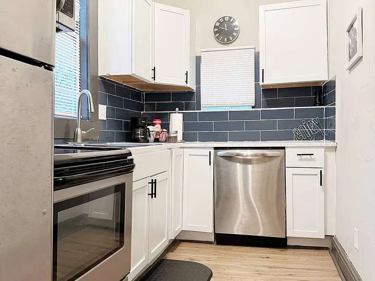 133 Washington Ave #2 — Photo 12