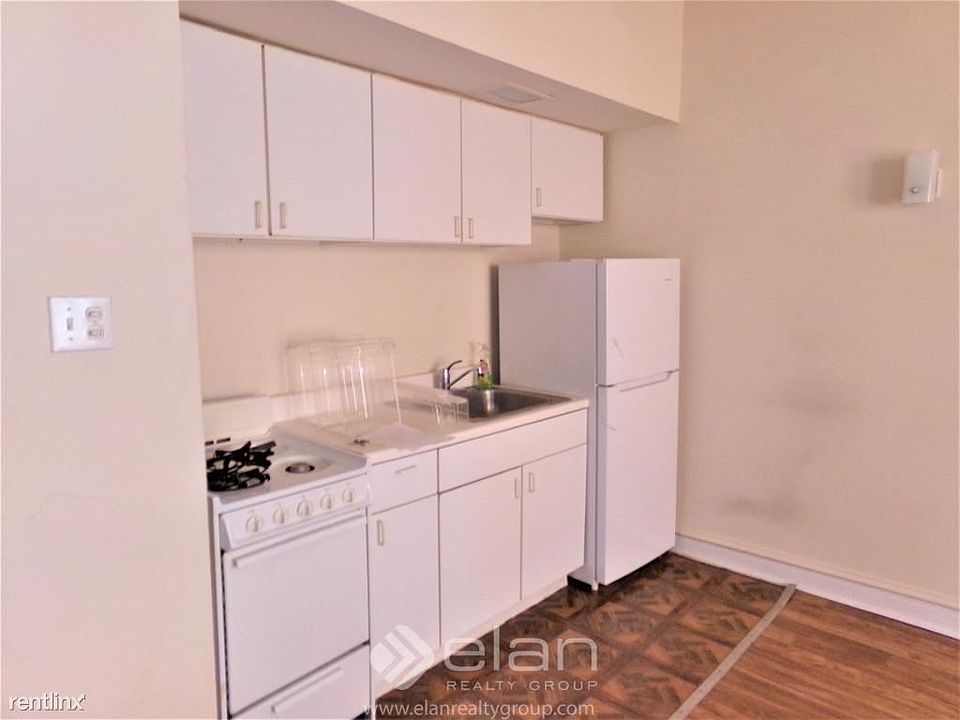 1st image of 6916 N Lakewood Ave APT 404