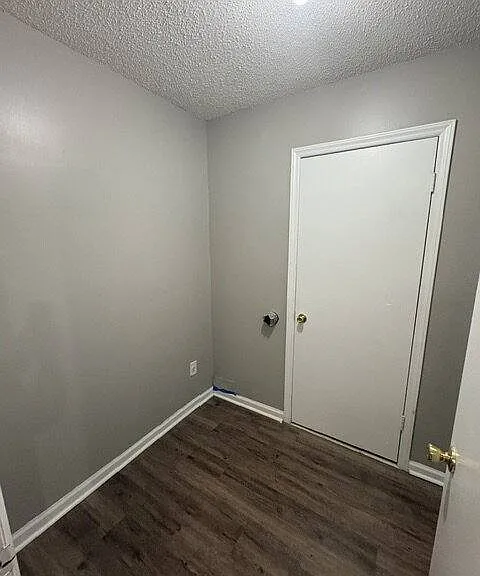 100 E Six David Dr — Photo 6