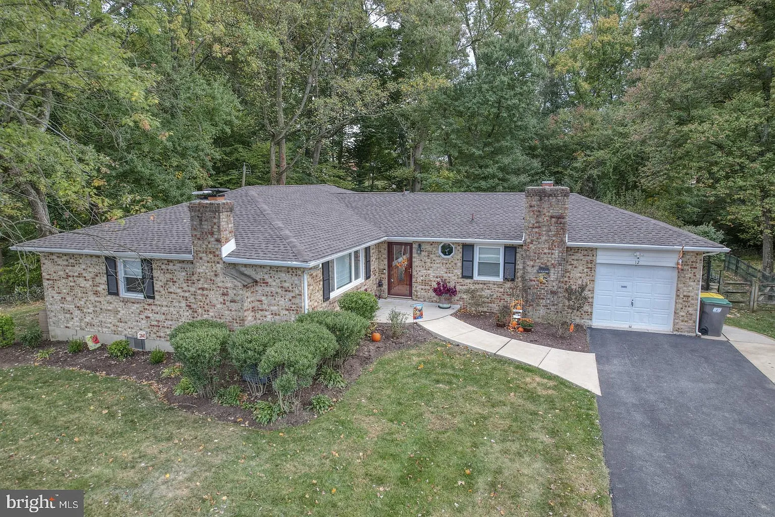 12 Decker Dr photo 1