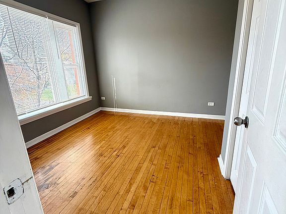 5th image of 4058 W Congress Pkwy APT 2N