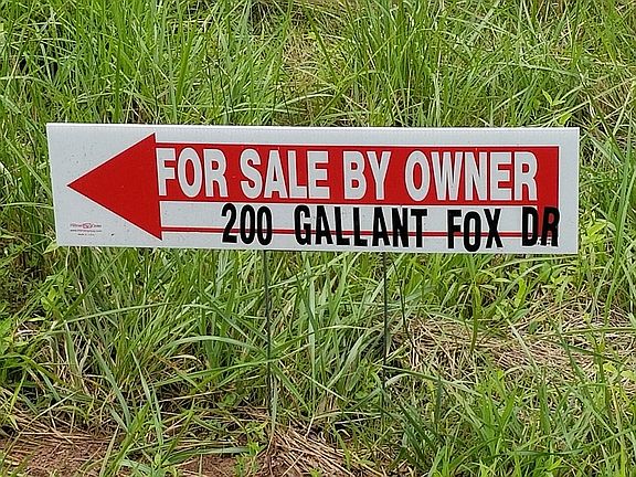 3rd image of 200 Gallant Fox Dr