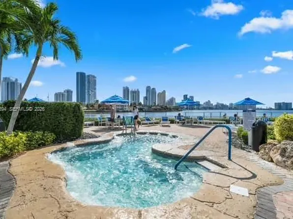19195 NE 36th Ct APT 2302, Aventura, FL 33180