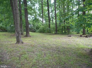 Bluff Ln, Harpers Ferry, WV 25425