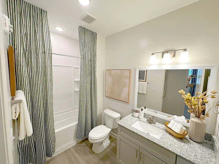 Waterleaf at Foxbank — Photo 15
