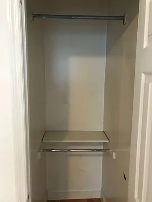 Rented by Flatiron Real Estate Advisors LLC | media 18