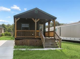 6505 Louis Elam St, Violet, LA 70092