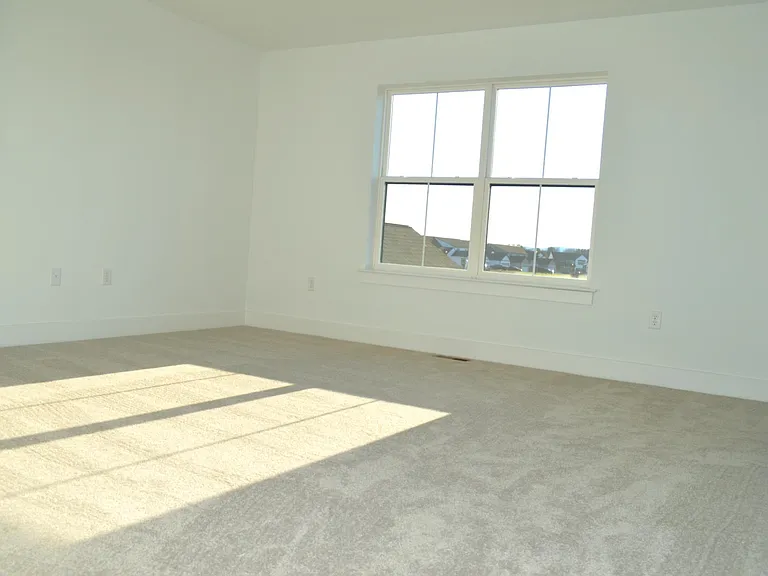 112 Stickley Dr — Photo 9