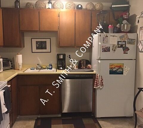 3rd image of 65 N Clarkson St APT 504