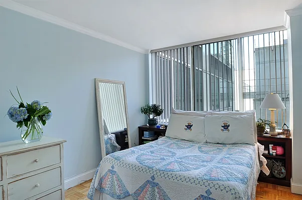 Sold by Corcoran | media 7